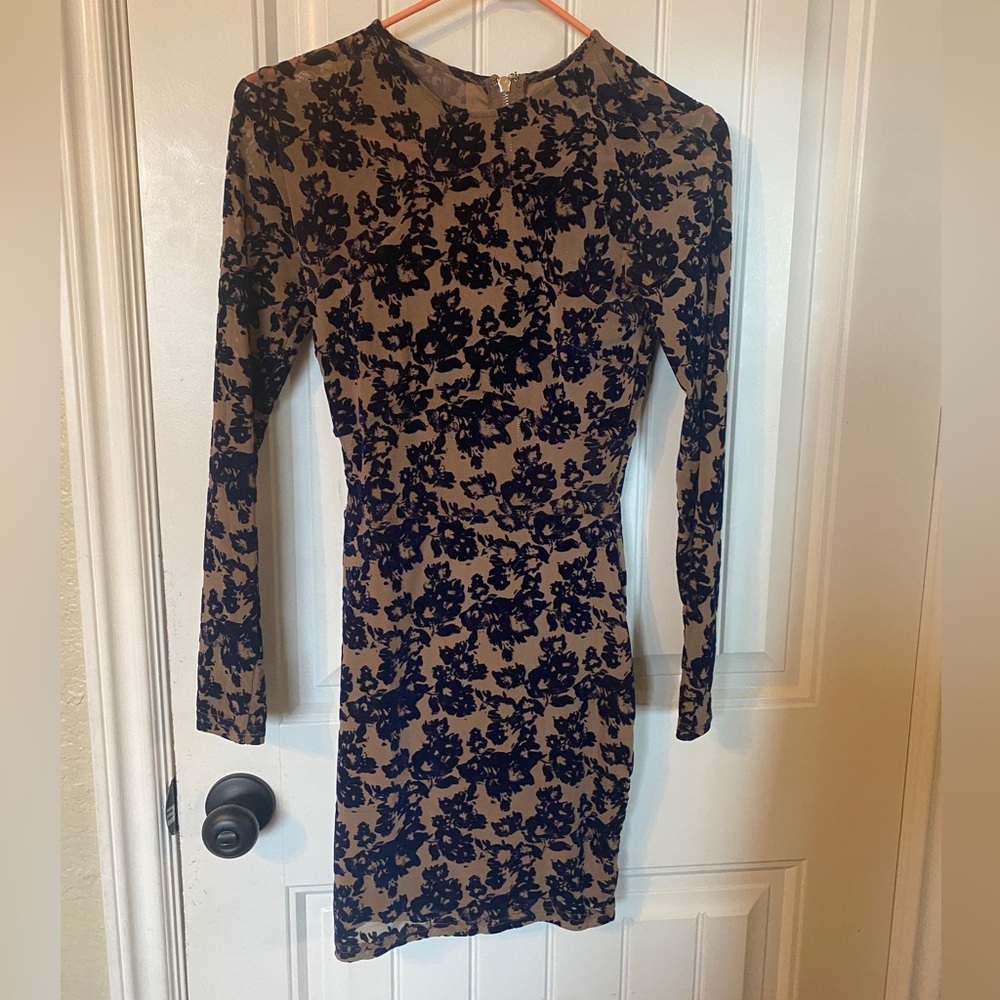 Windsor long sleeve dress